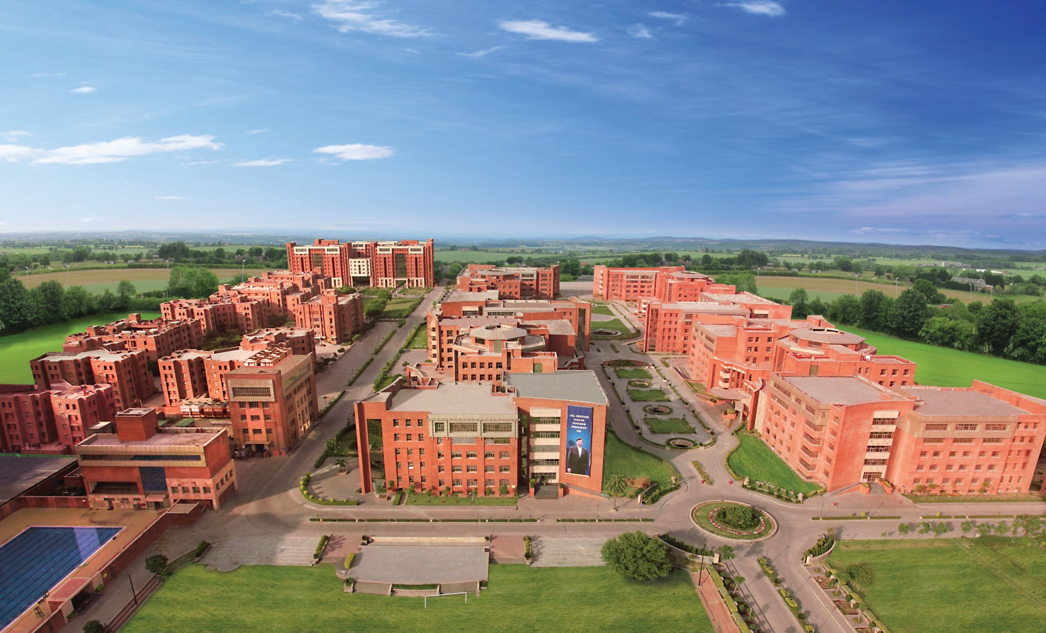 Best Engineering Colleges in Noida