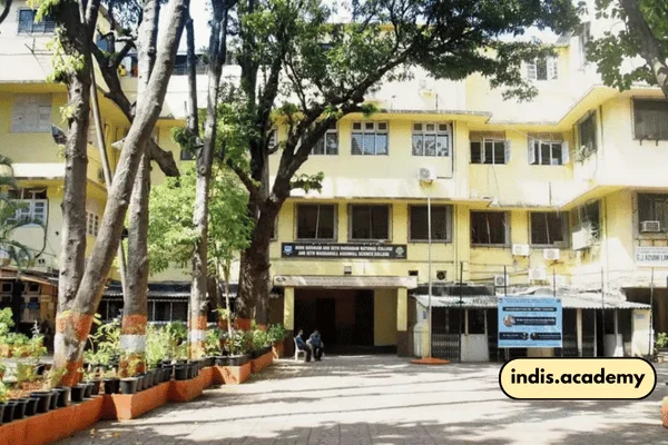 Best Colleges in Mumbai for Science